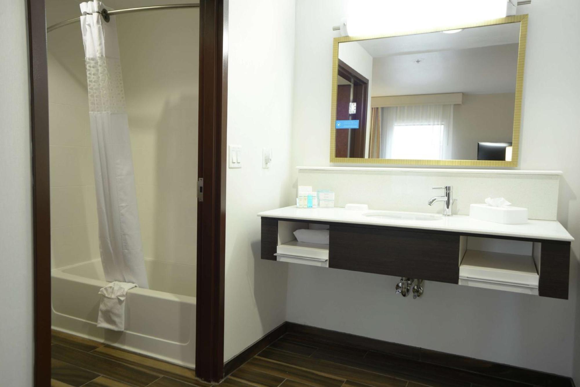 Hampton Inn & Suites Понка-Сіті Екстер'єр фото